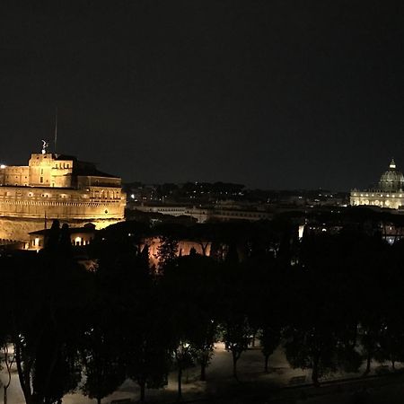 Ponte Degli Angeli Suite Bed & Breakfast Roma Esterno foto