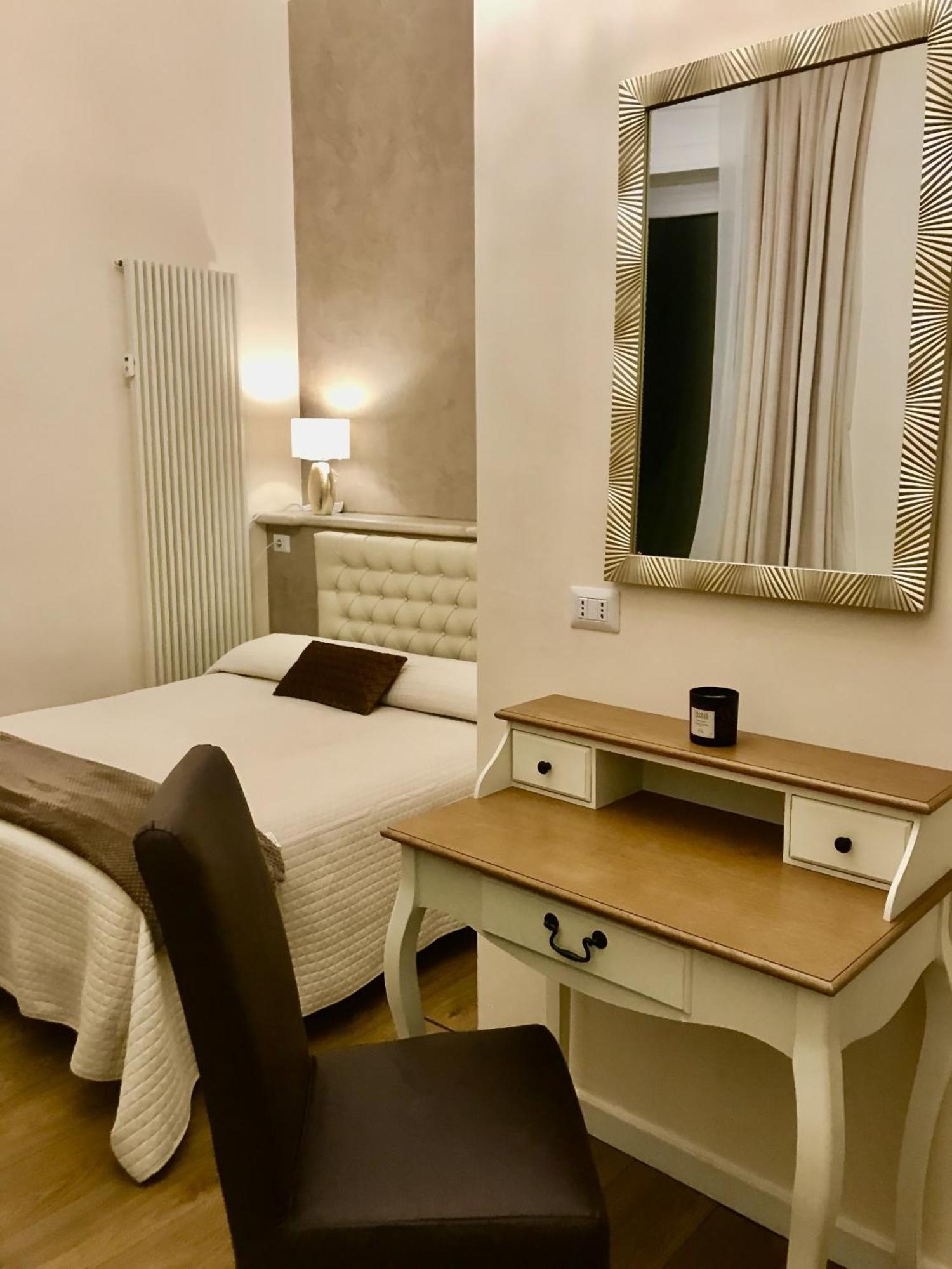 Ponte Degli Angeli Suite Bed & Breakfast Roma Esterno foto